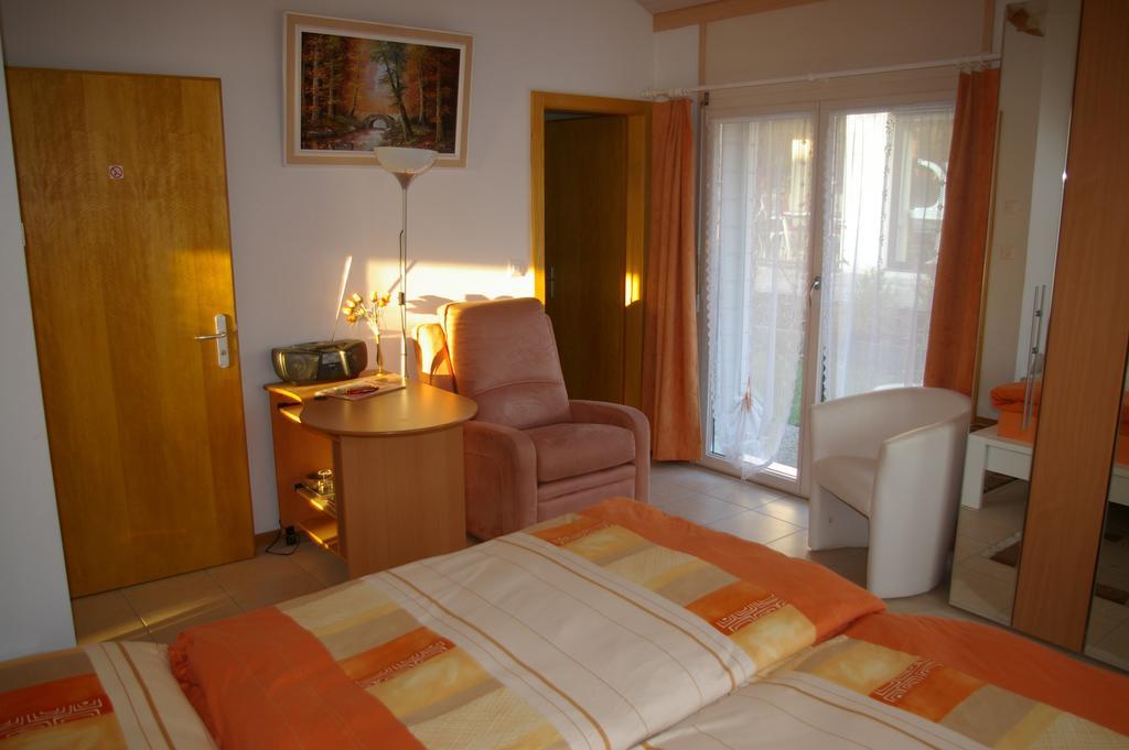 Bnb Villa Moncalme Travers Luaran gambar